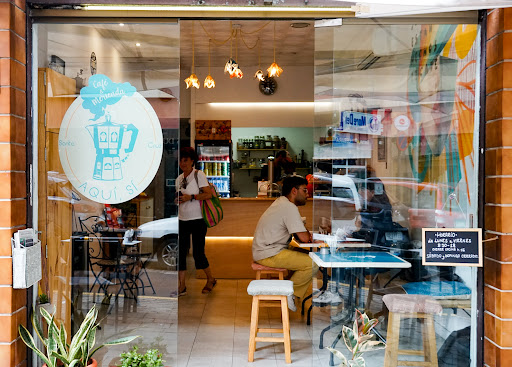 Aquí, Sí - Café y Merienda