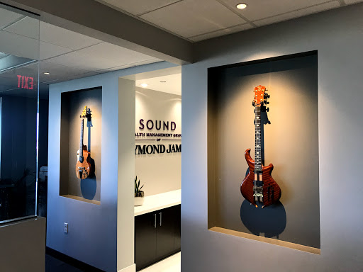 E-line Electrical Services - Visual