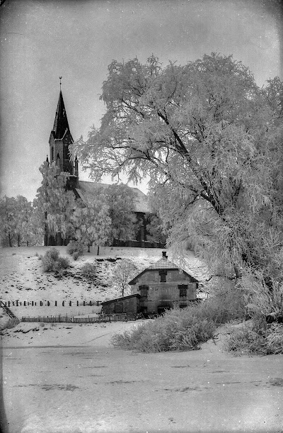 Photos of Baznīckalns