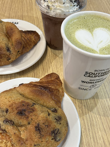 The Coffee Bean and Tea Leaf (Waterway Point) - Thumbnail