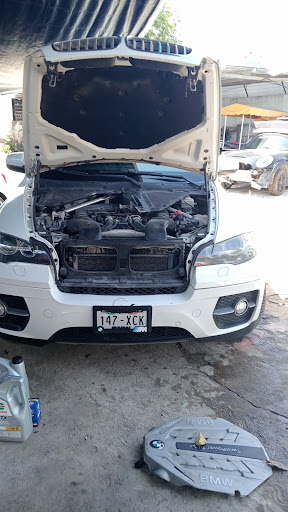 Servicio Mecanico Eléctrico Automotriz