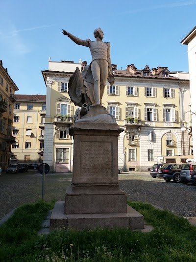 Monument Guglielmo Pepe
