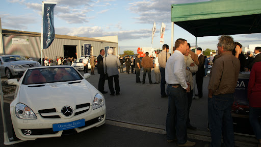 SAGA Mercedes-Benz Trucks Thouars Logo