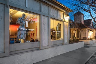 Fivestory Southampton , New York