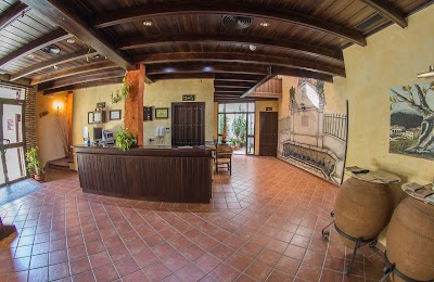 Photos of Aparthotel Doce Ca&ntilde;os Galaroza
