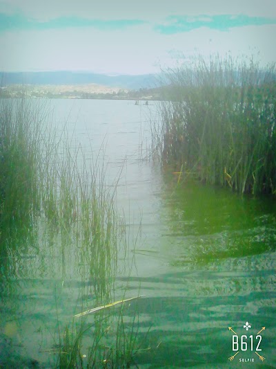 Photos of Laguna Yahuarcocha