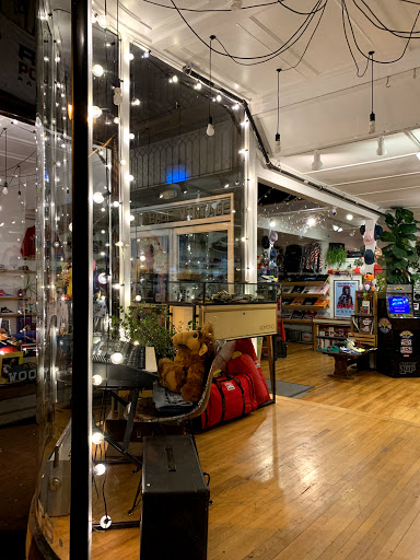 2nd Base Vintage Gallery - United States