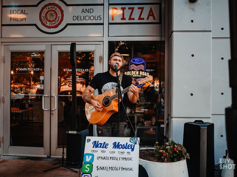 Tampa Pizza Company Downtown — photo