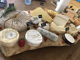 Photo n°21 de Au fil des fromages à Saint-Estève (Fromagerie)