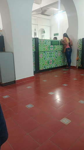 Plaza Peri Gallery - Mexico