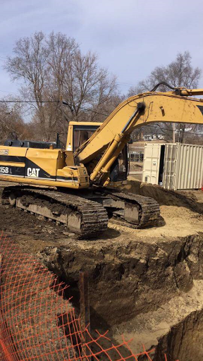 McCarthy Trenching, L.L.C. Logo
