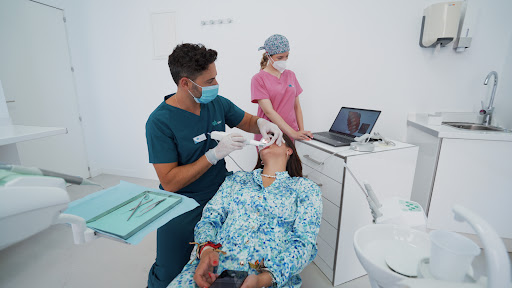 Clínica Dental Tafur