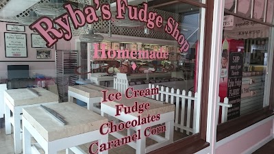 Photos of Ryba's Fudge Shop