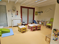 Micro Crèche Pom d'Api à Vieilley