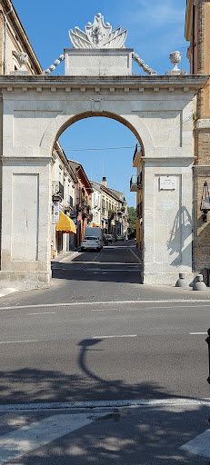 Porta San Giovanni ( Door of the fair)