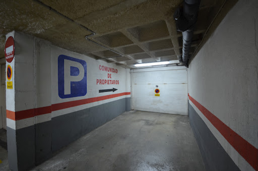 Parking Lluna - Thumbnail