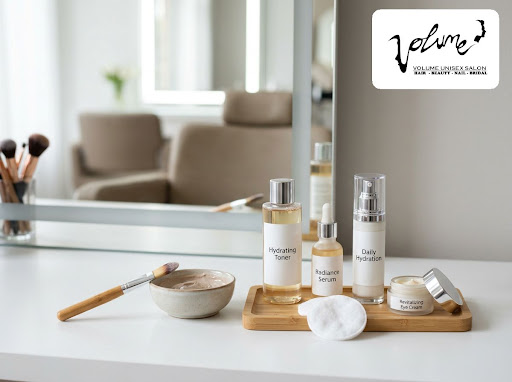 Get flawless, long-lasting makeup with the right skin prep before you sit in the chair. At VOLUME… post image