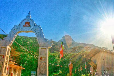 Photos of Sri Padaya - footprint of Load Buddha