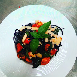 Photo n°36 de Noisette Café et Cuisine à Cannes (Restaurant végétarien)