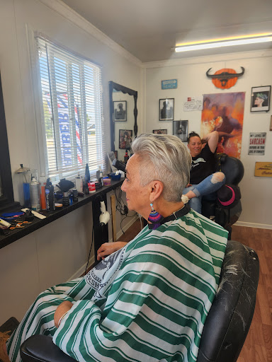 Pjs House of Fades Barbershop - Thumbnail
