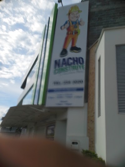 Photos of Nacho Construye