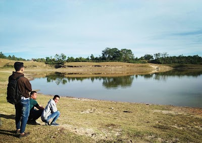 Photos of Lake Sidihoni