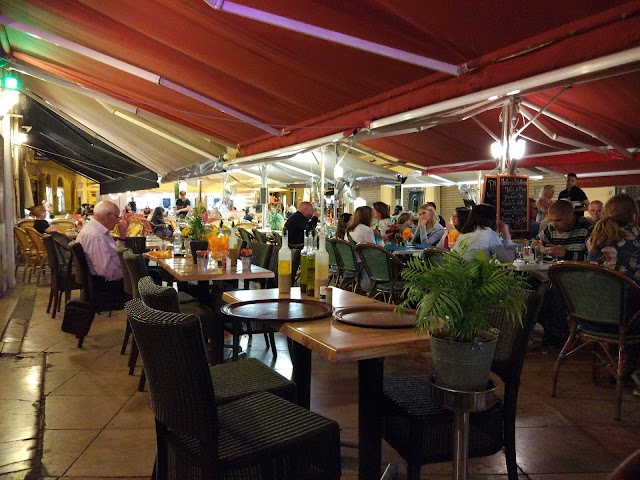 Restaurant "Le P'tit Nîmois"