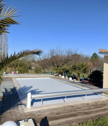Photo de Piscine Claire entretien et dépannage piscine Dordogne et Charente à Antonne-et-Trigonant (24420)