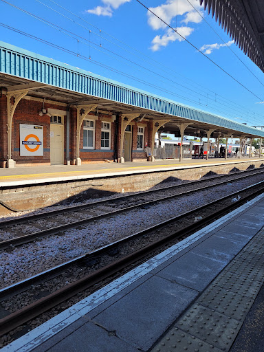Hackney Downs Station (Stop D) - Visual