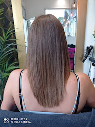 Photo n°13 de Coralie Joulaud à Chavagne (Salon de coiffure)