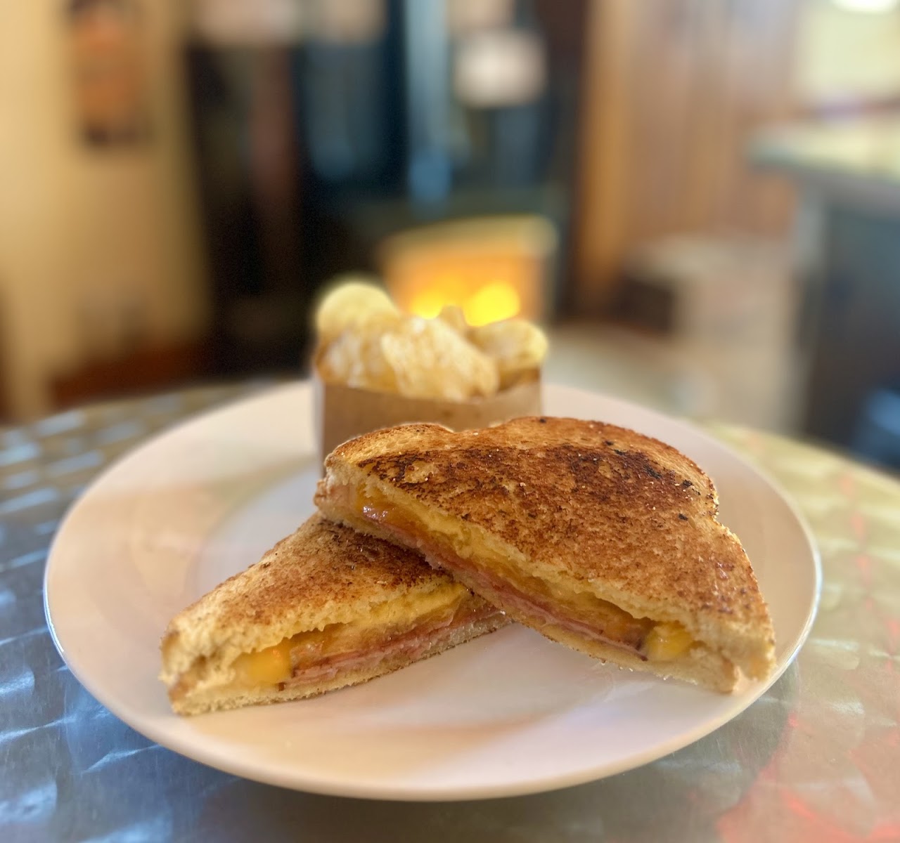 Bean Broker Coffee House and Pub — photo 7