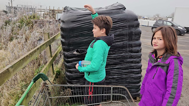 Reviews of Kemps Garden Centre in Bristol - Landscaper