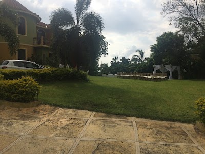 Photos of Milbrooks Resort
