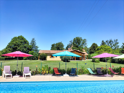 Le Hameau des champs - : Gîte et Chalet, avec espace détente piscine, spa et sauna, Gîte de groupe, en Dordogne - Thumbnail