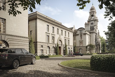 County Hall Kingston By London Square