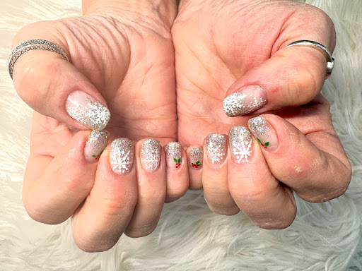 A Q Nails