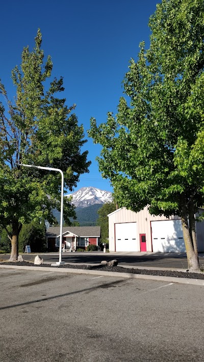 Mt Shasta Visitors Center