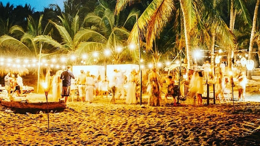 À La Carte Wedding & Event Services