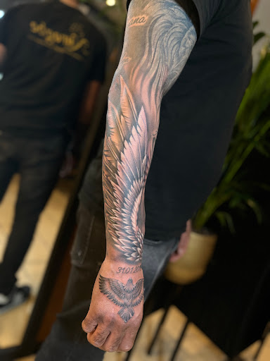 Ebbe und Flut Tattoostudio - Thumbnail