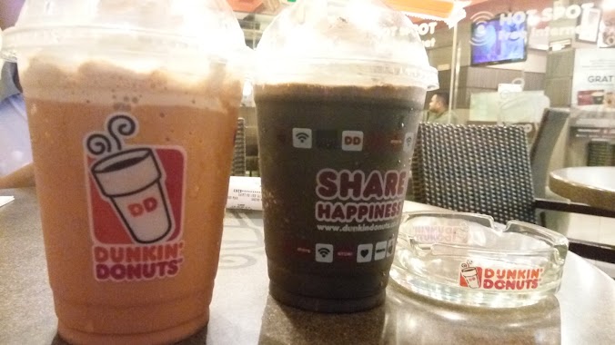 Dunkin' Donuts, Author: Yossie Yoshua