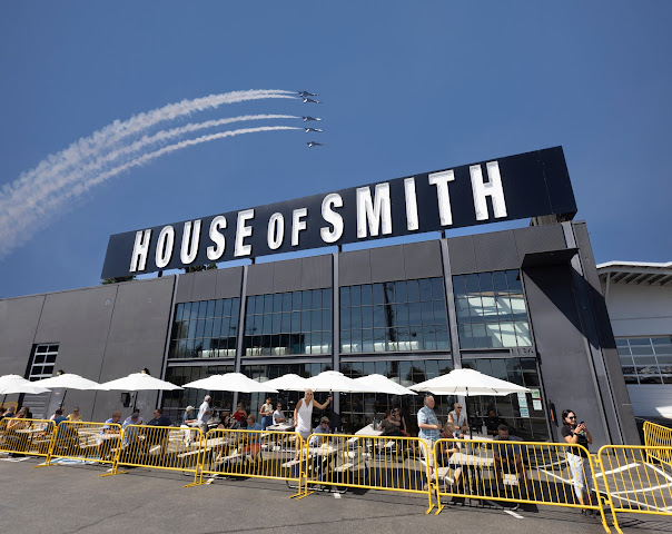 House of Smith Wines Jet City by null