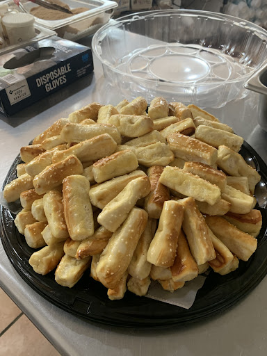 Pretzels Plus - Thumbnail