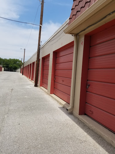Spacesavers Self Storage