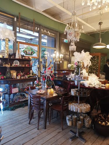 Wandel Antik Vintage Markus Wildhagen bekannt aus Bares für Rares