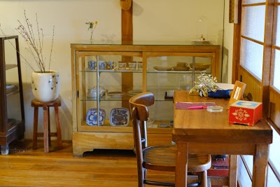 Sun Moon Star 長屋市場のブロカント