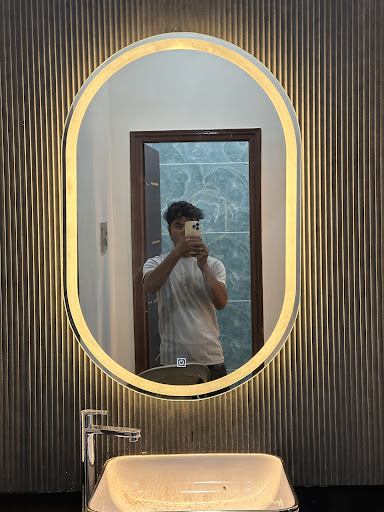 Gallery image 4