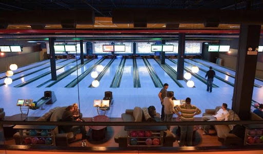Strike Ten Lanes & Lounge - Thumbnail