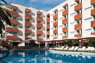 Photos of M&oacute;nica Hotel