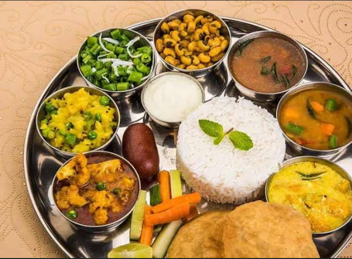 Desi Zaika Tiffin Services