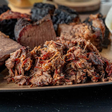 BIG SMOKEYS BBQ AND MORE by null